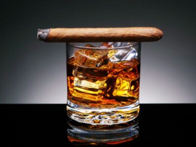 Cigars Pairing Guide for Whiskey