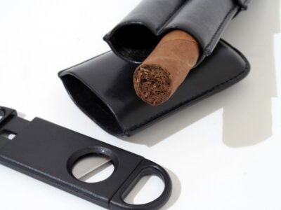 The Best Accessories for Cigars Enthusiasts